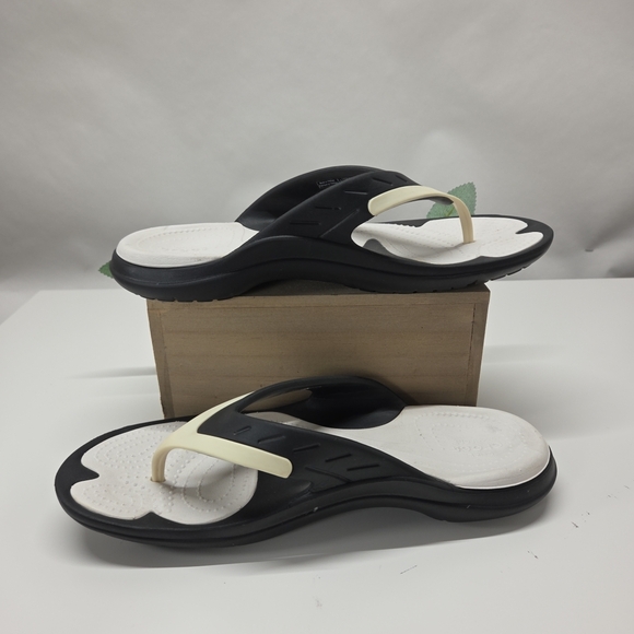 CROCS MODI Flip Flops Sandals Dual Comfort Mens 7 / Womens 9 Black White - Picture 2 of 7